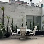 Condesa Residence Amsterdam E Cozy Living Space In The Heart Of The City On Amsterdam Avenue