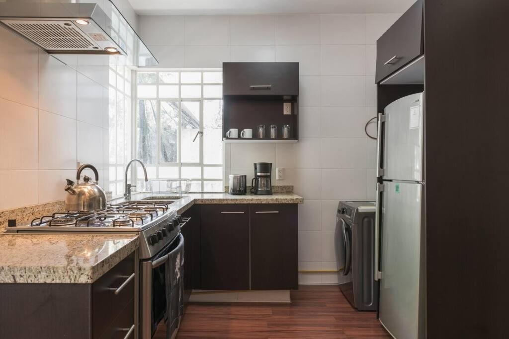 Condesa Amsterdam E Cozy Living Space In The Heart Of The On Amsterdam Avenue Apartment Mexico City